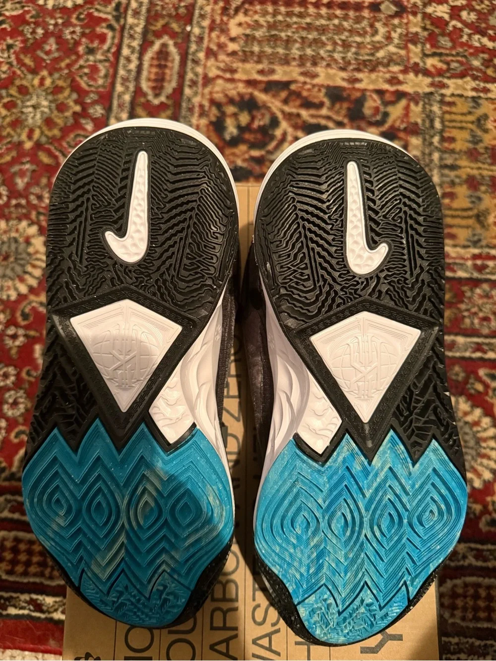 Nike Kyrie 8 Orca Men’s Sneakers — Black, White & Teal